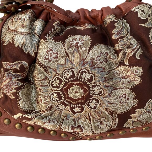 Isabella Fiore Shoulder Bag - Picture 5 of 10